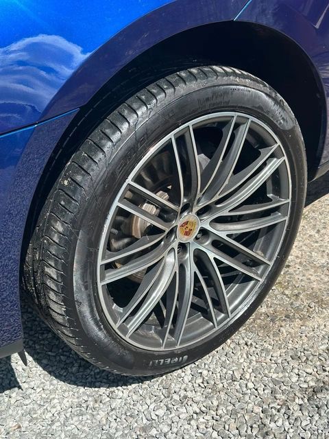 Porsche Macan, roda e pneu