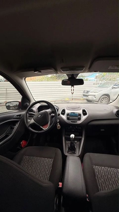 Ford Ka, vista do interior
