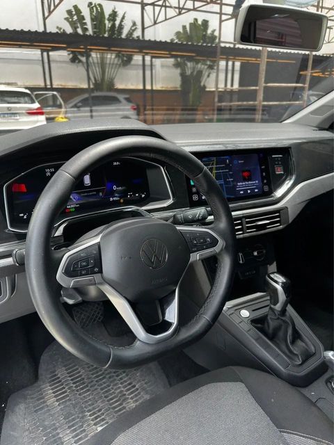 Volkswagen Polo, painel e volante