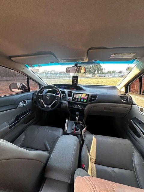 Honda Civic, vista do interior