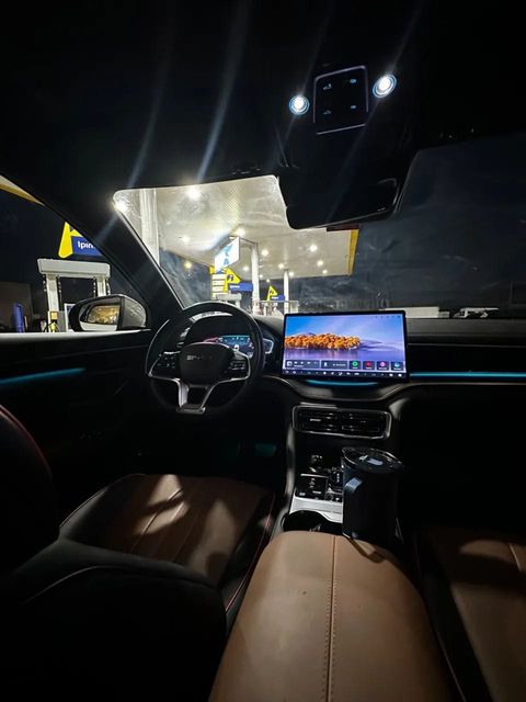 BYD Song Plus, vista do interior (foto 9 de 17)