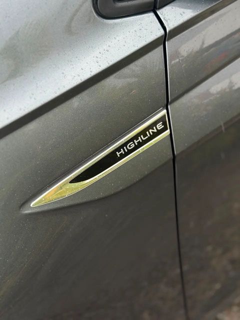 Volkswagen Polo, emblema