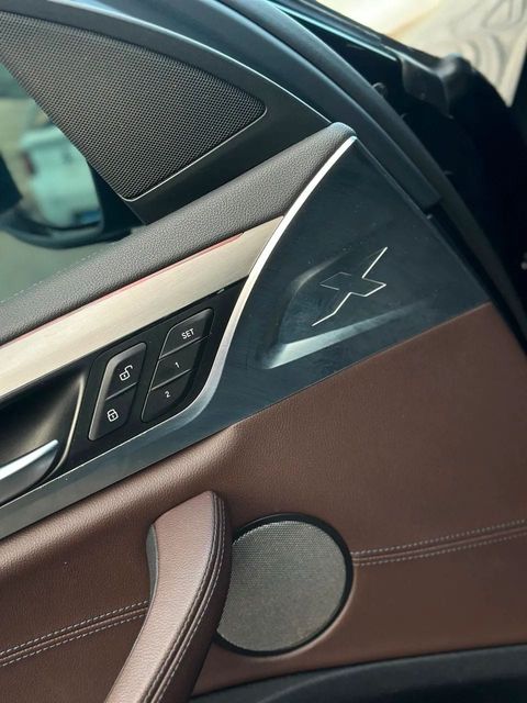 BMW X3, painel da porta