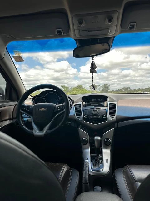 Chevrolet Cruze, vista do interior (foto 12 de 15)