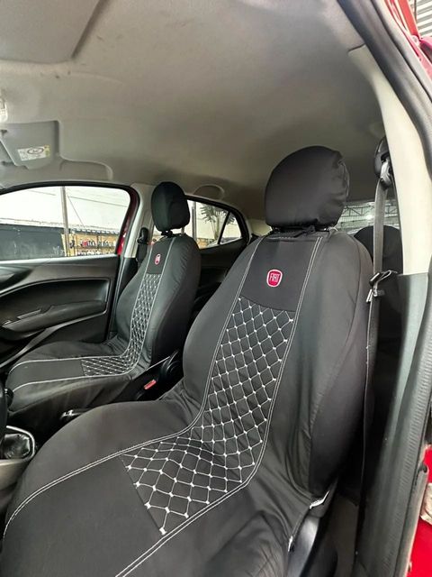 Fiat Argo, bancos dianteiros