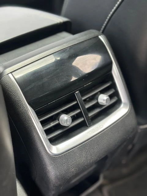 Chery Tiggo 7, saídas de ar para o banco traseiro