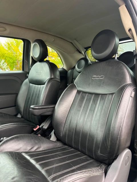Fiat 500, bancos dianteiros