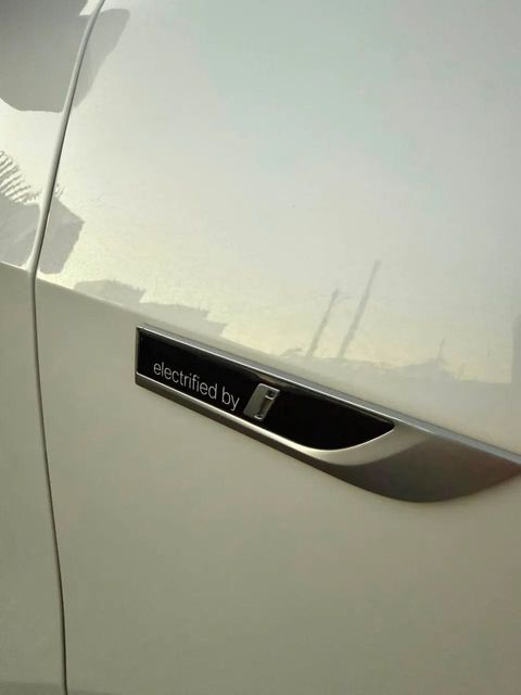 BMW X5, emblema (foto 16 de 18)