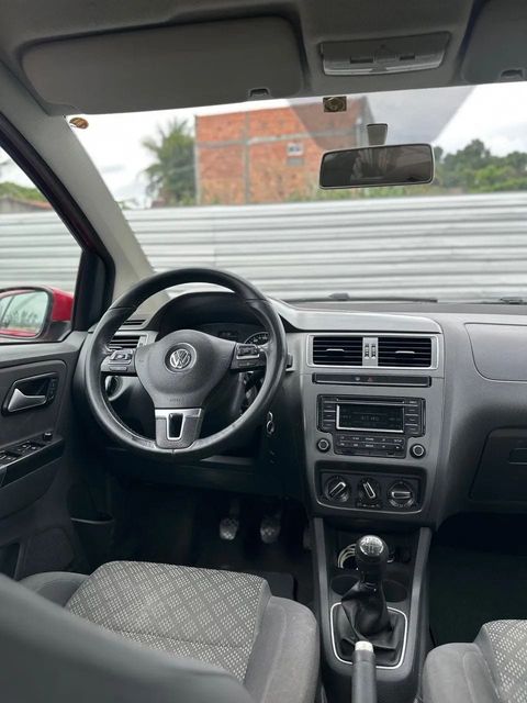 Volkswagen Fox, vista do interior (foto 12 de 15)