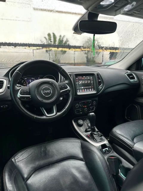 Jeep Compass, vista do interior (foto 14 de 16)