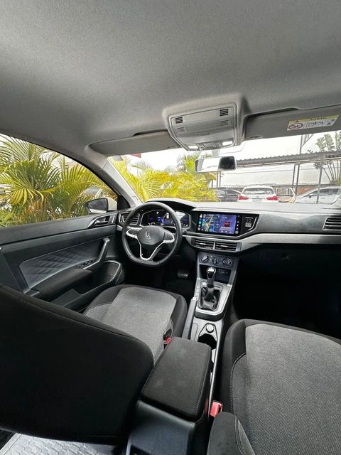 Volkswagen Polo, vista do interior (foto 14 de 15)
