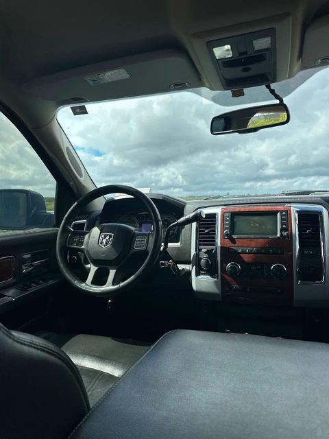 Dodge Ram 2500, vista do interior (foto 12 de 20)