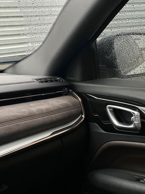 Jeep Commander, painel da porta